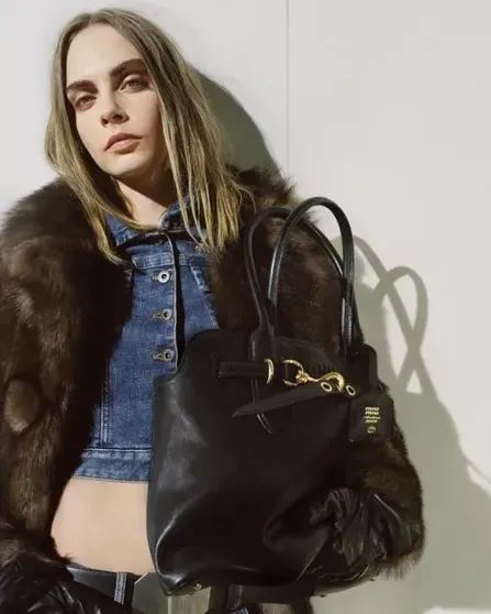 Кара Делевинь для Miu Miu/Фото: Zoe Ghertner/Miu Miu